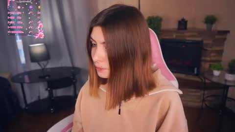 Emma online show from 10-06-25, 06:33