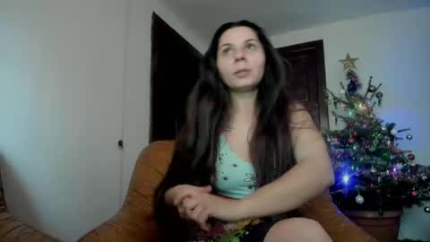 easyacee online show from 12-20-24, 07:12