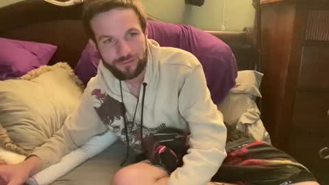 Snapshot of easytrippy69 chatting on 11-14-25, 09:46 Easytrippy69 online show from 11-14-25, 09:46