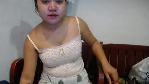 eatallucanpussypinay online show from 10-20-25, 10:10