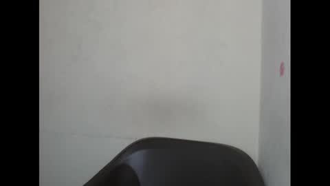 eatuupx online show from 12-19-24, 01:07