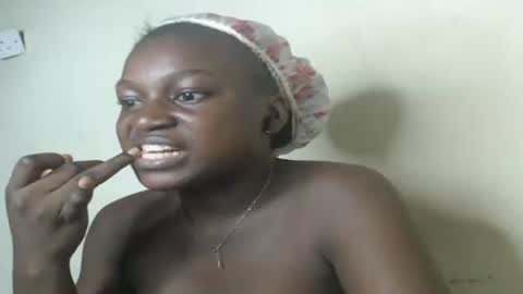 eatuupx online show from 02-03-25, 04:41