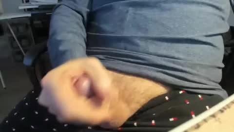 ebear609 online show from 01-16-26, 03:38