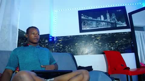 Chris Palaz  online show from 11-03-25, 06:31