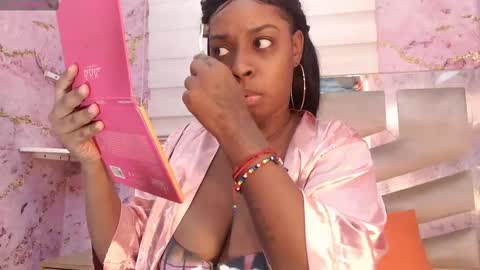 Snapshot of ebonnyhotvip chatting on 02-12-25, 12:01 ebonnyhotvip online show from 02-12-25, 12:01