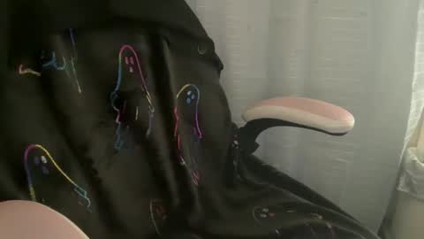 americnbarbie online show from 01-27-25, 08:17