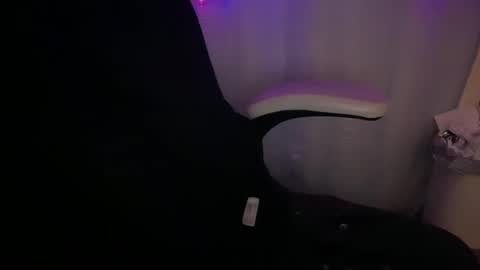 americnbarbie online show from 02-05-25, 01:04