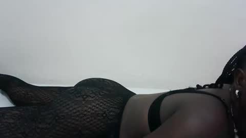 Snapshot of ebony_babbe chatting on 11-29-25, 06:44 ebony_babbe online show from 11-29-25, 06:44