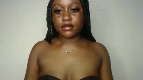 Ella online show from 09-12-25, 07:36