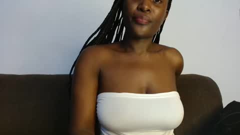 Snapshot of ebony_ghoddes chatting on 10-12-25, 08:52 ebony online show from 10-12-25, 08:52