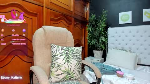 ebony_katterin online show from 11-11-25, 10:48