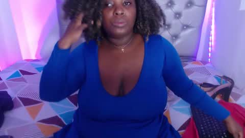 LINA  online show from 09-30-25, 03:22