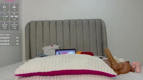 Snapshot of ebony_pearl69 chatting on 04-09-26, 06:19 ebony_pearl69 online show from 04-09-26, 06:19