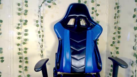 ebony_petite02 online show from 12-07-24, 09:06