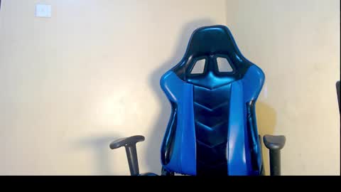 ebony_petite02 online show from 01-29-25, 10:32