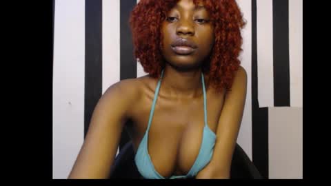 Ella online show from 09-30-25, 12:21