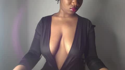 delilah online show from 12-21-24, 06:09