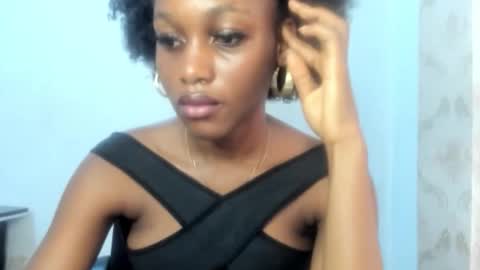 Snapshot of ebony_slimgirl2 chatting on 10-23-25, 08:13 Ebony-slimgirl2 online show from 10-23-25, 08:13