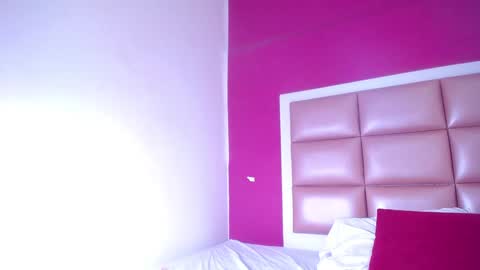Snapshot of ebony_sugar_mommy chatting on 12-18-24, 11:19 MILENA online show from 12-18-24, 11:19
