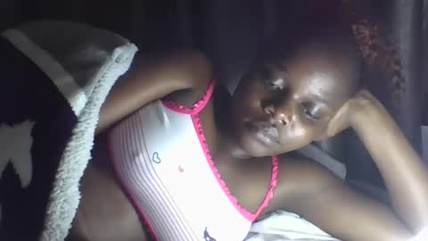 Snapshot of ebony_tasha chatting on 02-27-25, 10:09 tasha online show from 02-27-25, 10:09