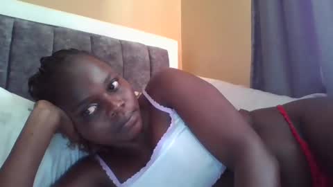 Snapshot of ebony_tasha chatting on 03-02-25, 11:29 tasha online show from 03-02-25, 11:29