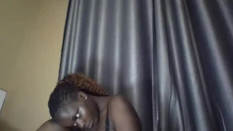 Snapshot of ebony_tasha chatting on 03-08-25, 09:08 tasha online show from 03-08-25, 09:08