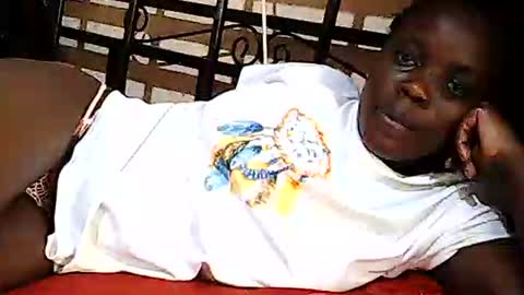 Snapshot of ebony_vellyn20 chatting on 02-12-26, 06:36 ebony_vellyn20 online show from 02-12-26, 06:36