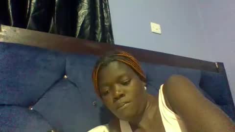 ebonybloom01 online show from 03-12-25, 03:13