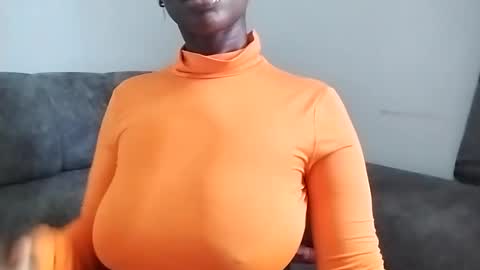 Ebony Melanie online show from 02-16-25, 01:27