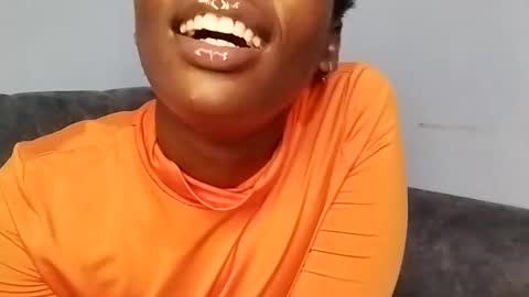 Ebony Melanie online show from 02-22-25, 02:17