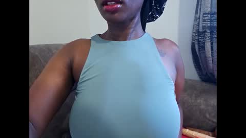 Ebony Melanie online show from 10-21-25, 11:55