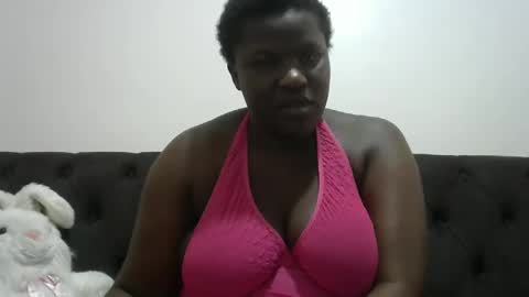 Snapshot of ebonycheb chatting on 12-04-24, 10:57 ebonycheb online show from 12-04-24, 10:57