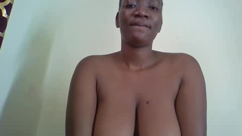 ebonycreamy2025 online show from 03-02-26, 11:06