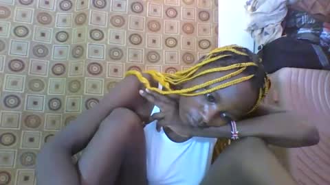 Snapshot of ebonycutegal4 chatting on 01-28-25, 09:30 MELLEN online show from 01-28-25, 09:30