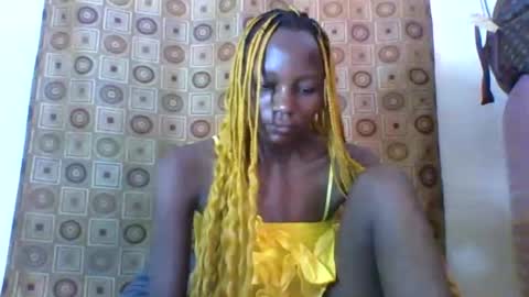 Snapshot of ebonycutegal4 chatting on 02-02-25, 06:26 MELLEN online show from 02-02-25, 06:26