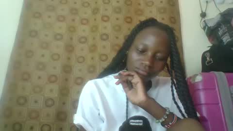 Snapshot of ebonycutegal4 chatting on 02-16-25, 05:59 MELLEN online show from 02-16-25, 05:59