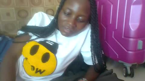 Snapshot of ebonycutegal4 chatting on 02-16-25, 09:04 MELLEN online show from 02-16-25, 09:04