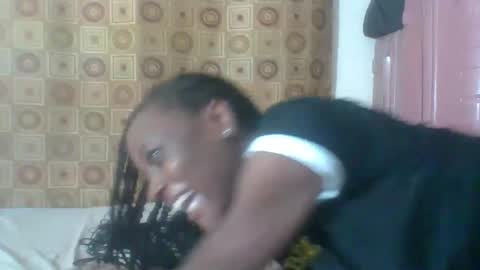 Snapshot of ebonycutegal4 chatting on 02-19-25, 07:59 MELLEN online show from 02-19-25, 07:59