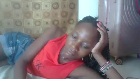 Snapshot of ebonycutegal4 chatting on 02-23-25, 08:28 MELLEN online show from 02-23-25, 08:28