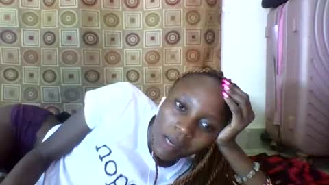 Snapshot of ebonycutegal4 chatting on 03-11-25, 09:13 MELLEN online show from 03-11-25, 09:13