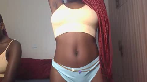 ebonydreamgirl_ online show from 09-24-25, 05:38