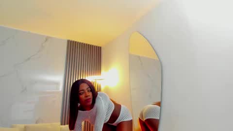 ebonydreams01 online show from 03-11-25, 11:44