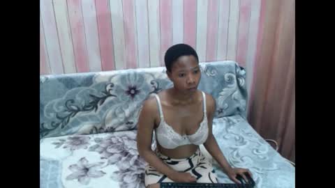 Life online show from 11-18-25, 05:56