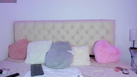 Snapshot of ebonygoddes03 chatting on 12-20-24, 11:05 Queen Ebony online show from 12-20-24, 11:05