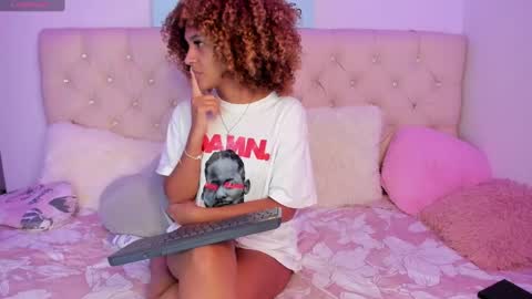 Snapshot of ebonygoddes03 chatting on 02-07-25, 11:24 Queen Ebony online show from 02-07-25, 11:24