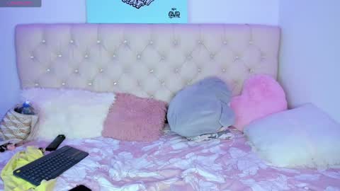 Snapshot of ebonygoddes03 chatting on 02-16-25, 12:19 Queen Ebony online show from 02-16-25, 12:19