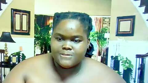 ebonyhotbuns4u2luv online show from 02-12-25, 10:24