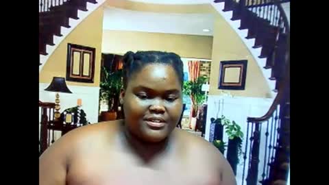ebonyhotbuns4u2luv online show from 02-14-25, 07:07
