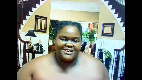 ebonyhotbuns4u2luv online show from 02-14-25, 06:29