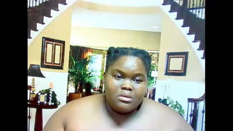 ebonyhotbuns4u2luv online show from 02-19-25, 06:11